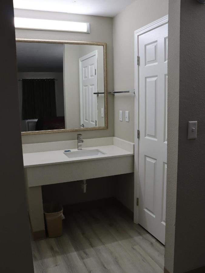Crossroads Inn & Suites West Memphis Exteriér fotografie