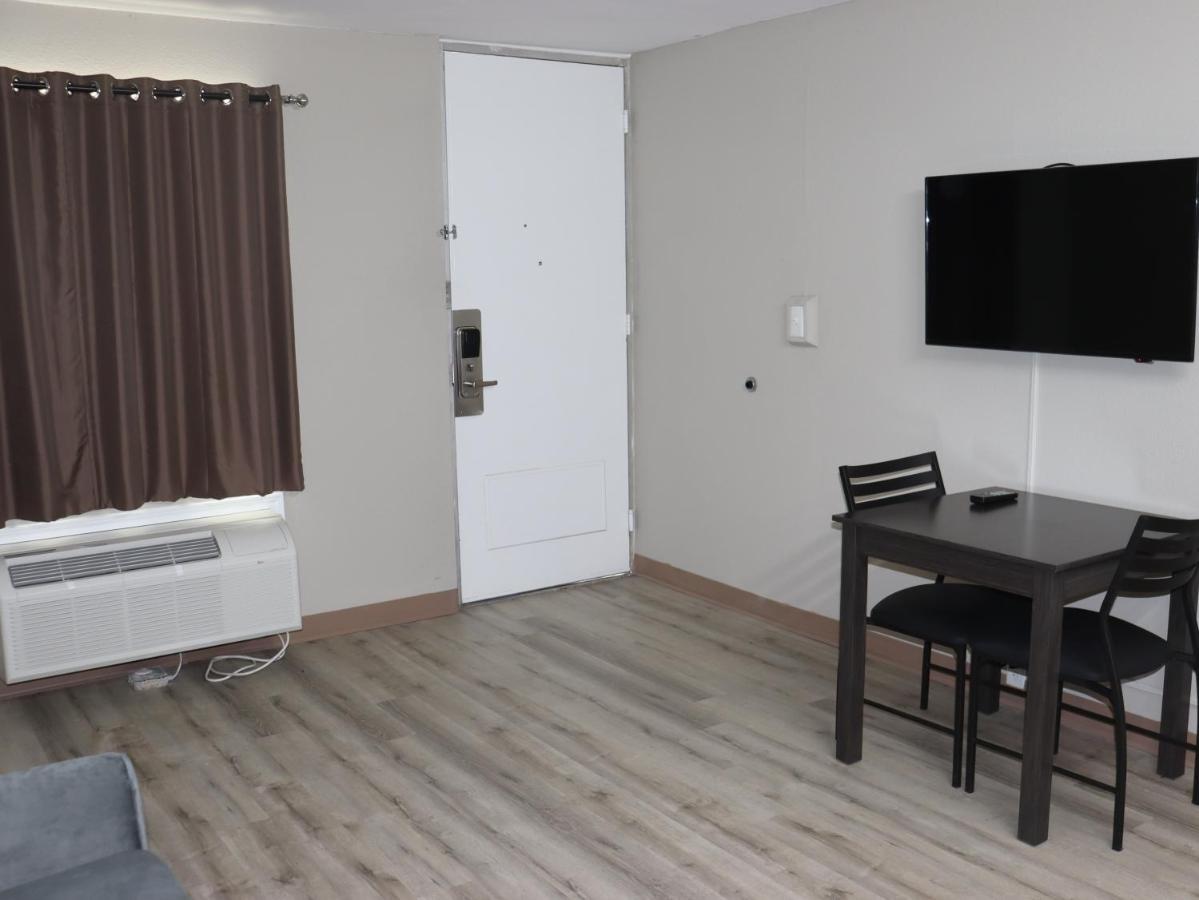 Crossroads Inn & Suites West Memphis Exteriér fotografie